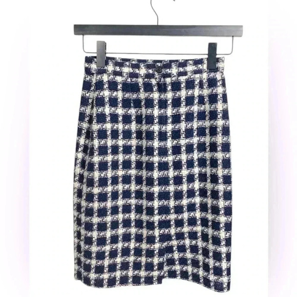 Atak  Collection White w Blue Wool Blend Skirt Size 38 - Picture 4 of 11